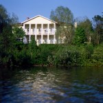 Villa storica sul lago