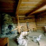 Museo: stanza deposito attrezzi, caminetto pietra a secco
