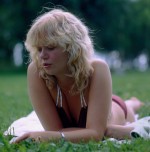 Persone: donne al prendi sole